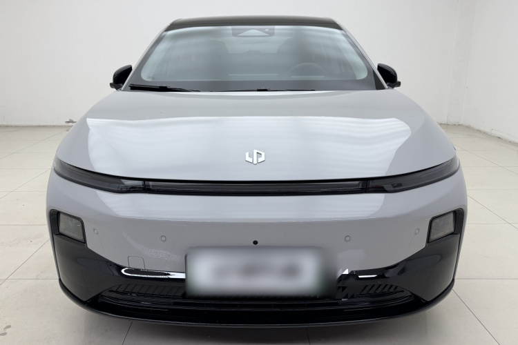 零跑汽车 零跑B01 2025 汽车图片 #8