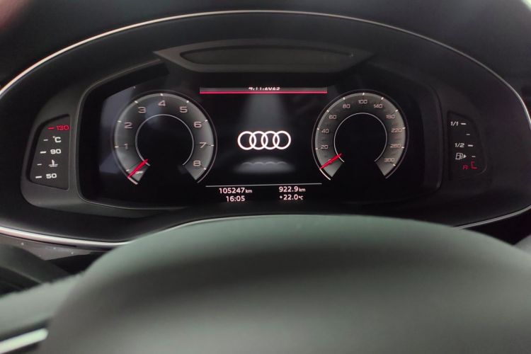 Audi Q8 2021 #8 Audi Q8 2021 car image #8