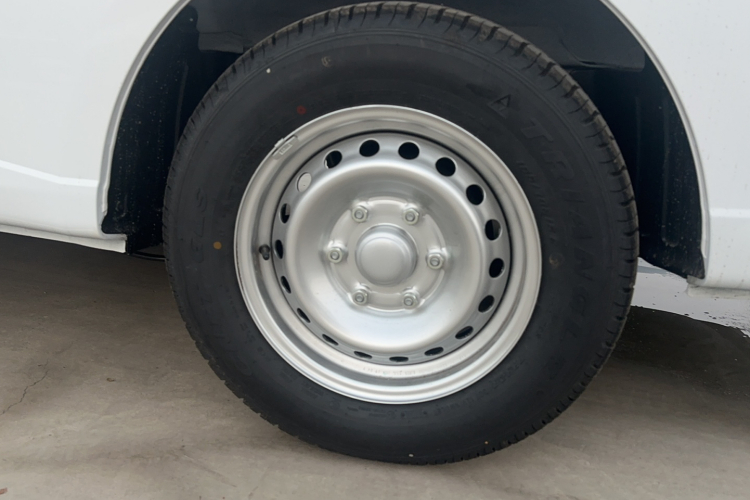 五菱汽车 五菱扬光 2025 #8 五菱汽车 五菱扬光 2025 汽车图片 #8