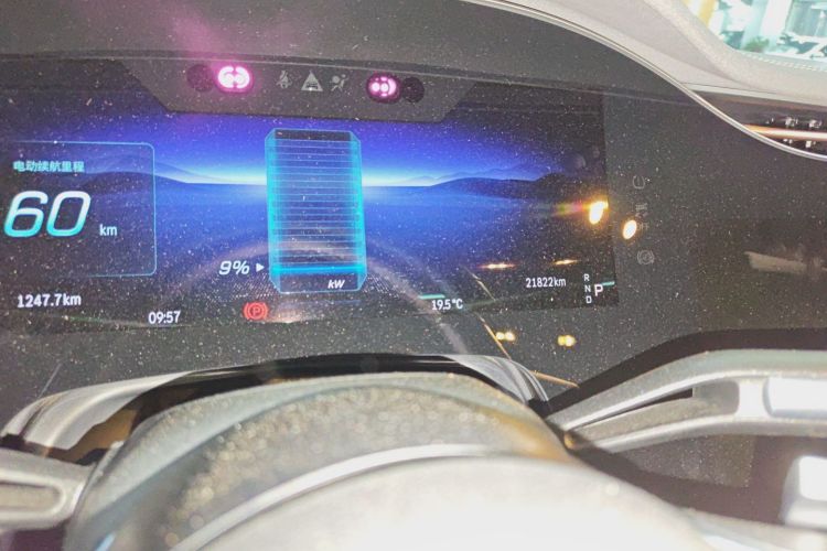 Mercedes-Benz EQS Class 2022 #8 Mercedes-Benz EQS Class 2022 car image #8