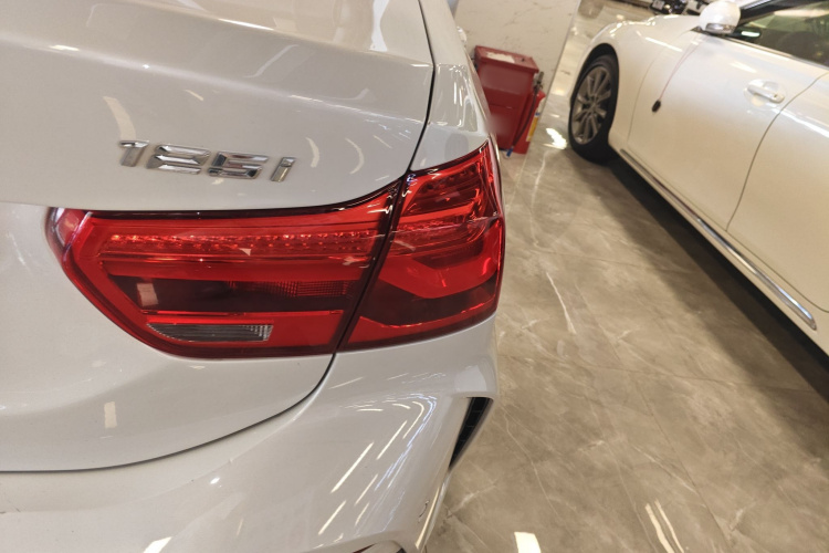 BMW 1 Series 2021 #8 BMW 1 Series 2021 car image #8