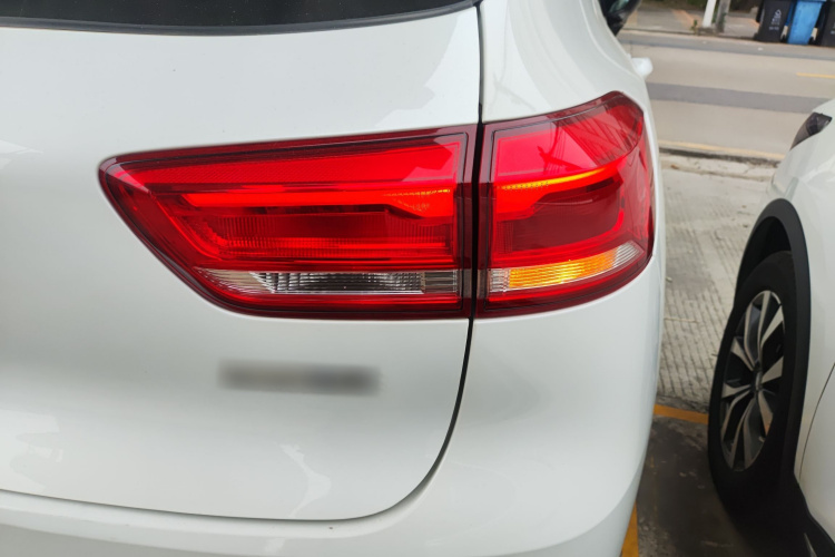 Haval F5 2018 car image #8