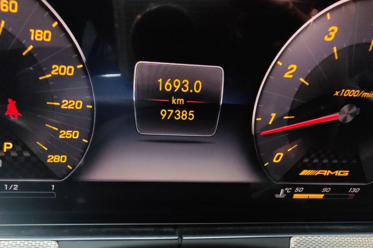 Mercedes-Benz E AMG 2018 immagine di auto #8