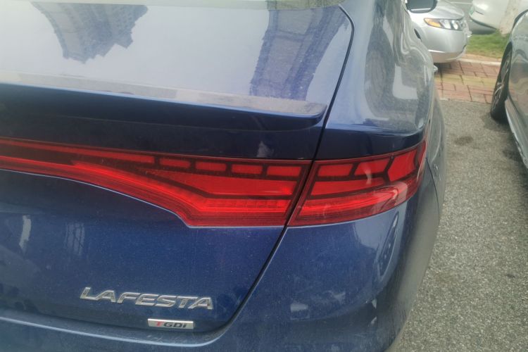 Hyundai Lafesta 2019 car image #8