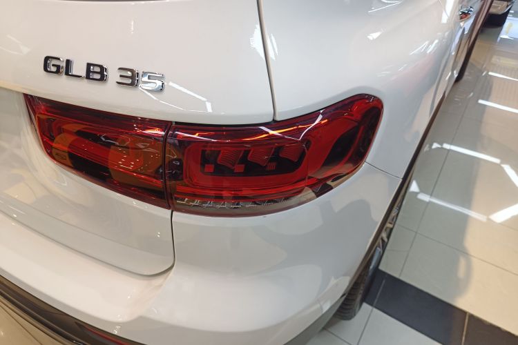 Mercedes-Benz GLB AMG 2023 #8 Mercedes-Benz GLB AMG 2023 imagen de coche #8