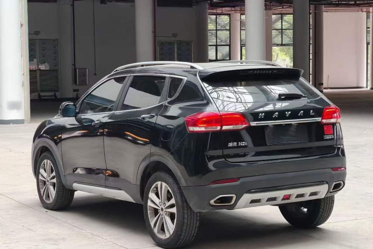 Haval H2s 2017 car image #8