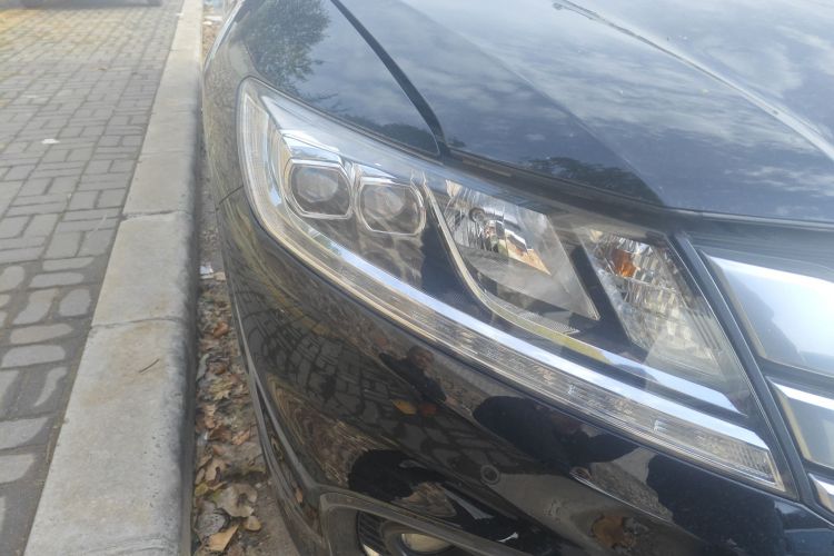 Honda CROSSTOUR 2016 car image #8