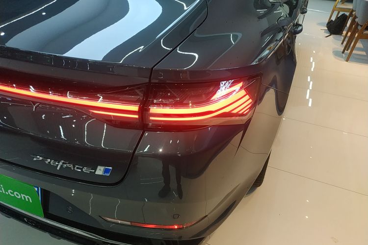 GEELY PrefaceL 2024 car image #8