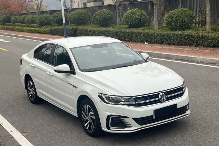 Volkswagen Bora Pure Electric 2020 صورة سيارة #8