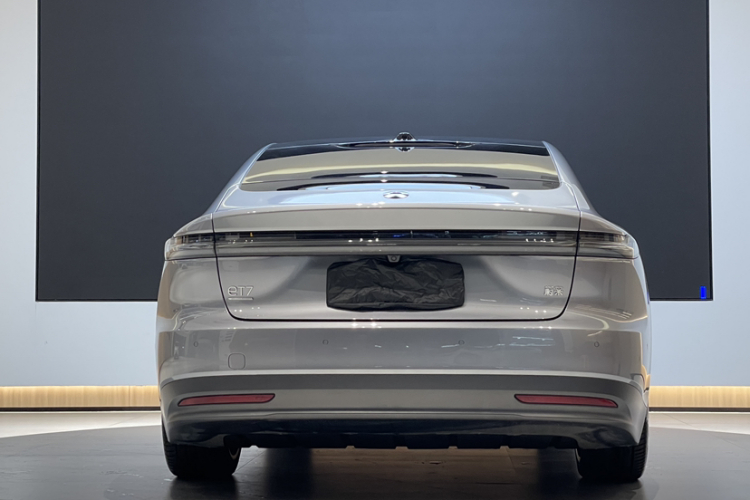 蔚来 蔚来ET7 2024 汽车图片 #8