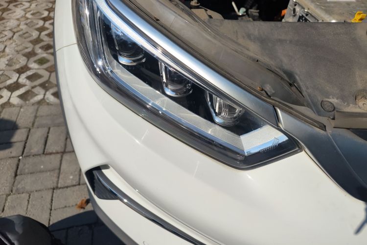 BYD Yuan 2021 car image #8