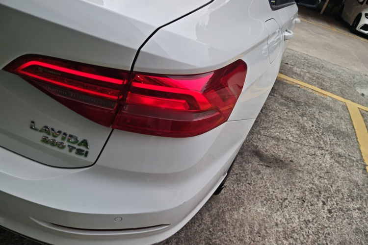 Volkswagen Lavida 2020 car image #8