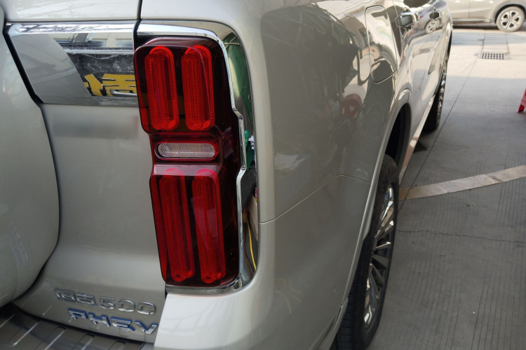 Tank 500 2023 car image #8