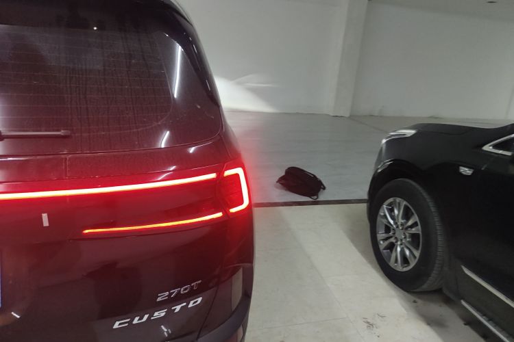 Hyundai Custo 2023 #8 Hyundai Custo 2023 car image #8