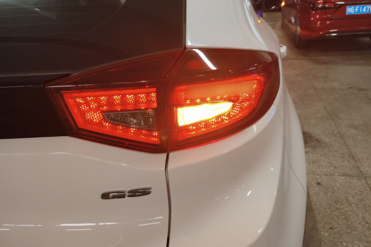 MG GS 2016 صورة سيارة #8