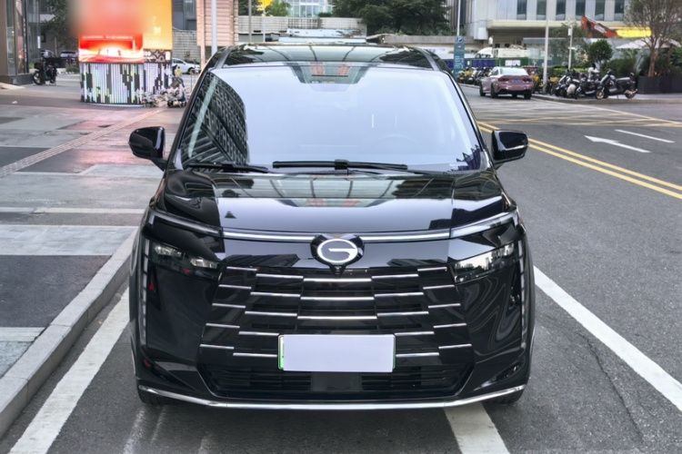 GAC Trumpchi E8 New Energy 2024 #8 GAC Trumpchi E8 New Energy 2024 car image #8