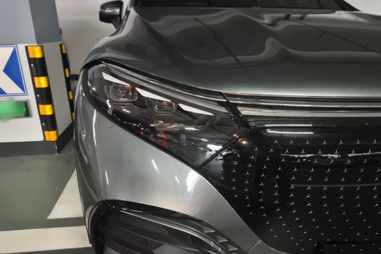 Mercedes-Benz EQS SUV 2024 #8 Mercedes-Benz EQS SUV 2024 car image #8