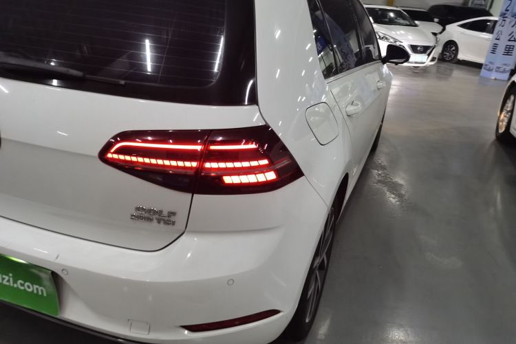 Volkswagen Golf 2019 #8 Volkswagen Golf 2019 car image #8
