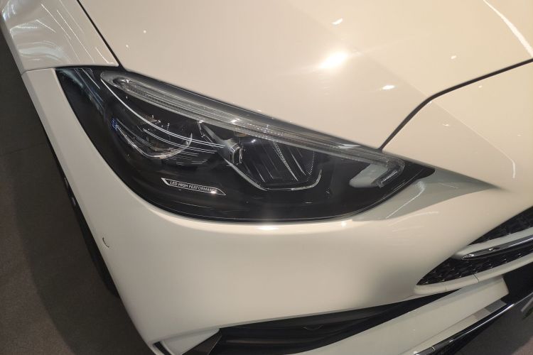 Mercedes-Benz C Class New Energy 2023 صورة سيارة #8