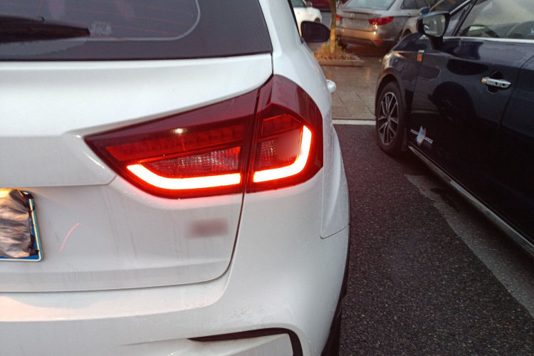 Vision X3 2020 car image #8