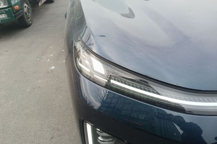 Deepal S09 2025 car image #8