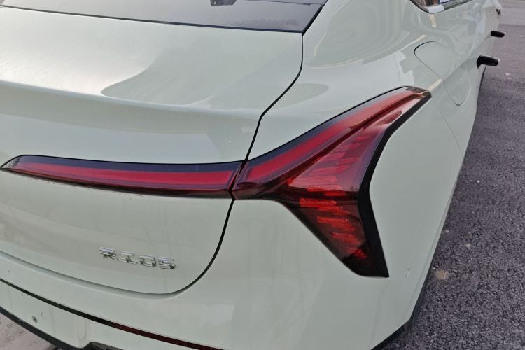 HongQi TianGong 05 2025 #8 HongQi TianGong 05 2025 car image #8