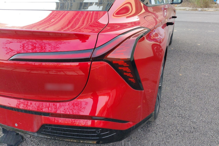 HongQi TianGong 05 2025 immagine di auto #8