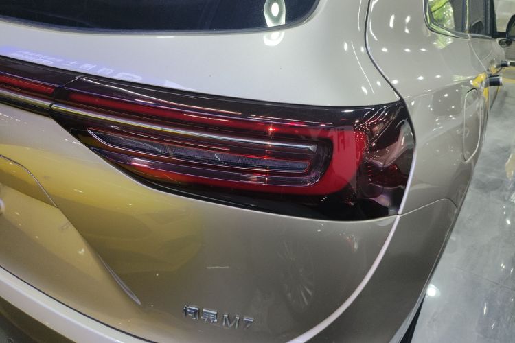 2022 #8 2022 car image #8
