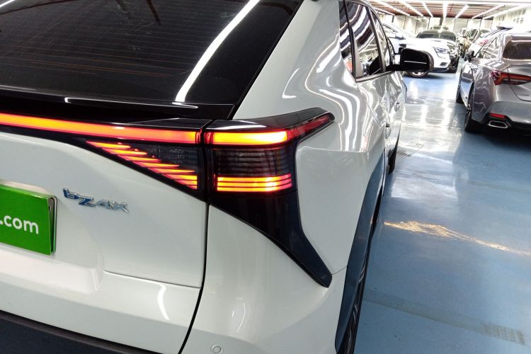 丰田 一汽丰田bZ4X 2023 汽车图片 #8