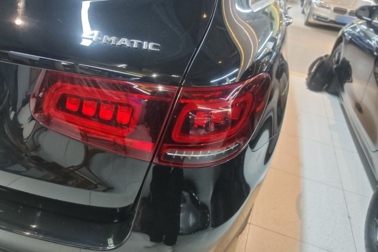 Mercedes-Benz GLC Class 2019 #8 Mercedes-Benz GLC Class 2019 immagine di auto #8