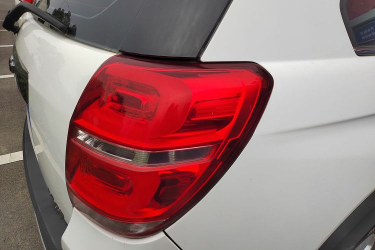 Chevrolet Captiva (Imported) 2017 #8 Chevrolet Captiva (Imported) 2017 car image #8