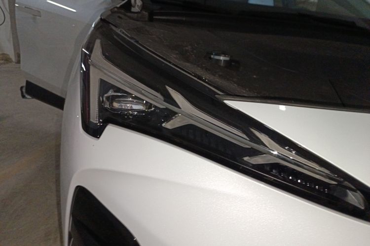 ARCFOX极狐 极狐 阿尔法T5 2025 汽车图片 #8