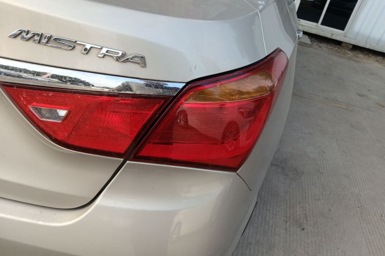 Hyundai Mistra 2018 car image #8