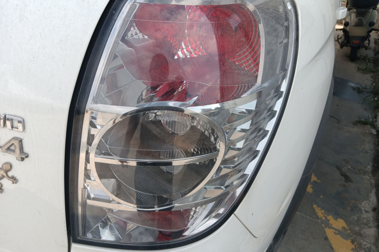 Chevrolet Captiva (Imported) 2014 #8 Chevrolet Captiva (Imported) 2014 car image #8