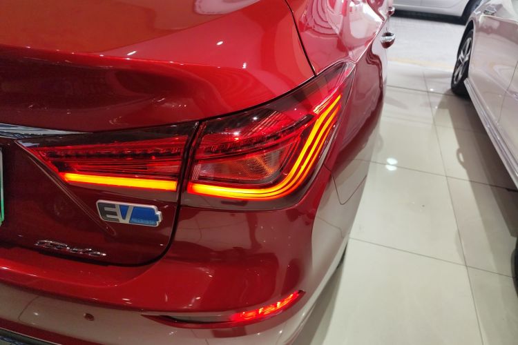 Changan Eado EV 2018 car image #8