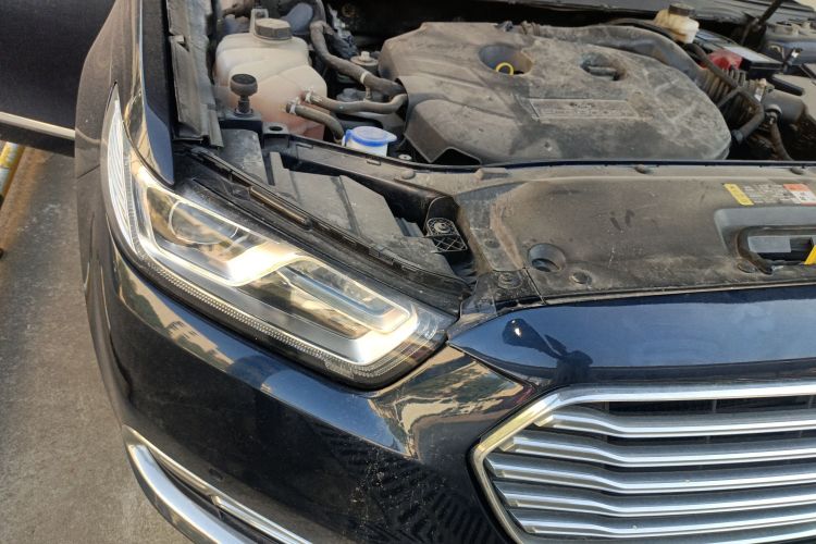 Ford Taurus 2016 car image #8