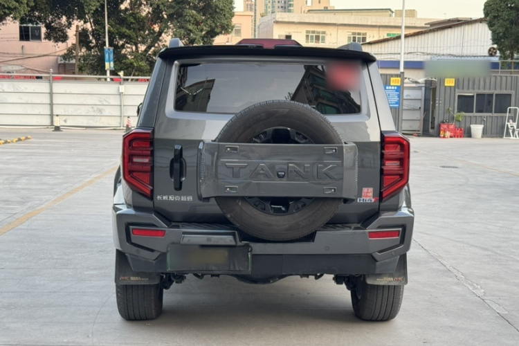 Tank 400 2023 car image #8