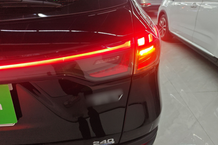 Honda HR-V 2024 изображение автомобиля #8