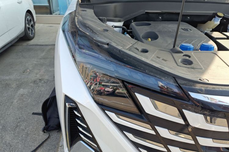 Changan UNI-Z 2025 car image #8