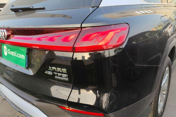 Audi Q6 2024 صورة سيارة #8