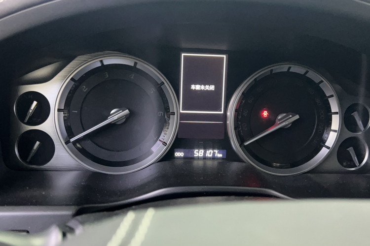 Toyota 2019 image de voiture #8