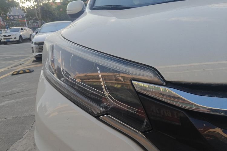 Honda CR-V 2017 #8 Honda CR-V 2017 car image #8
