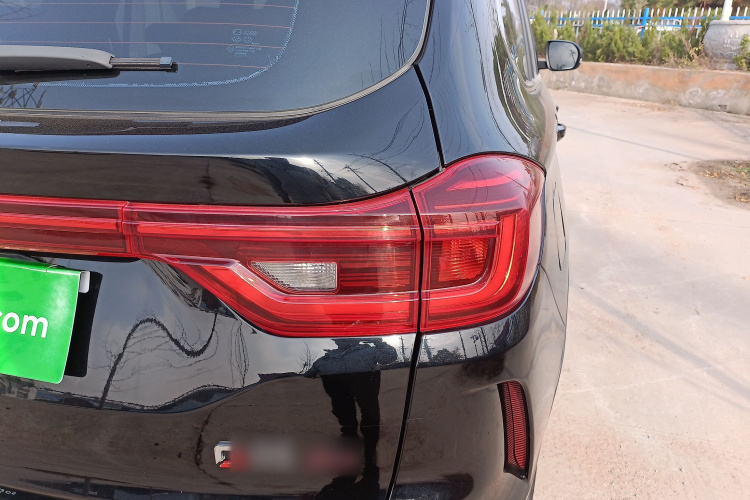 SWM斯威汽车 SWM斯威G05 2022 汽车图片 #8