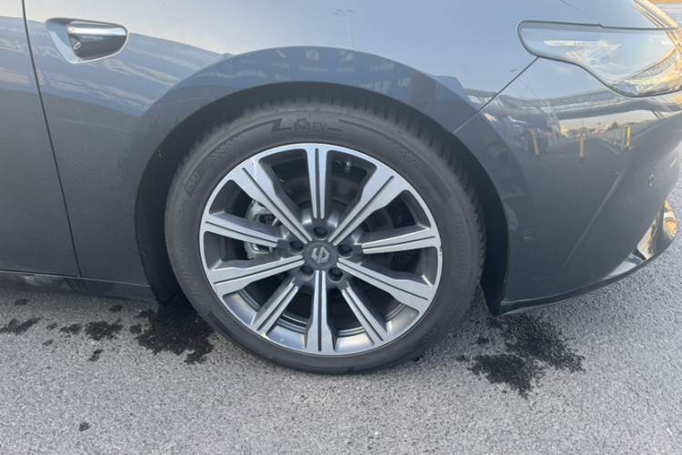 零跑汽车 零跑C01 2023 汽车图片 #8