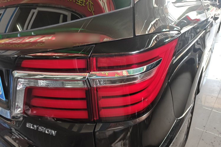 Honda Elysion 2018 car image #8