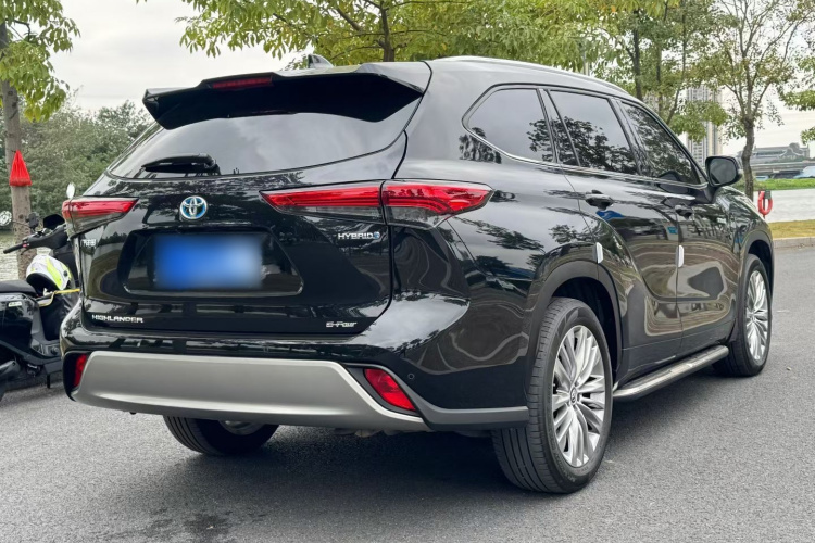 Toyota Highlander (Imported) 2022 immagine di auto #8