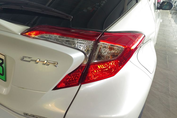 Toyota C-HR EV 2021 #8 Toyota C-HR EV 2021 immagine di auto #8