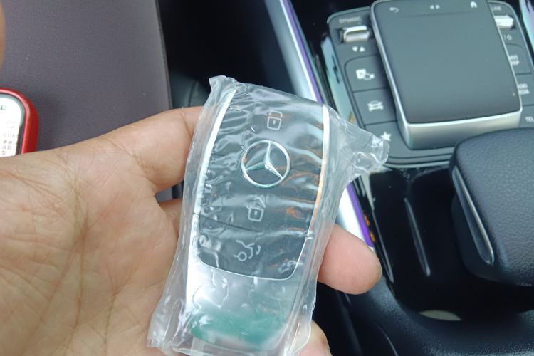 Mercedes-Benz GLB Class 2021 immagine di auto #8