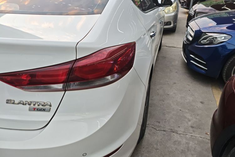 Hyundai Elantra AD 2018 #8 Hyundai Elantra AD 2018 car image #8