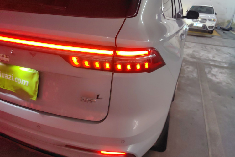 GEELY Monjaro EREV 2023 #8 GEELY Monjaro EREV 2023 car image #8